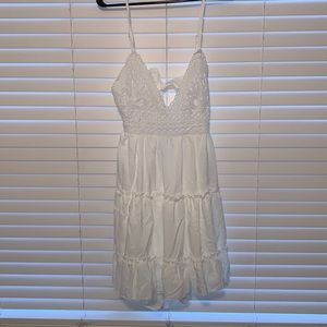 NWOT Beautiful and flirty - backless white ruffle tiered sundress - crochet top!